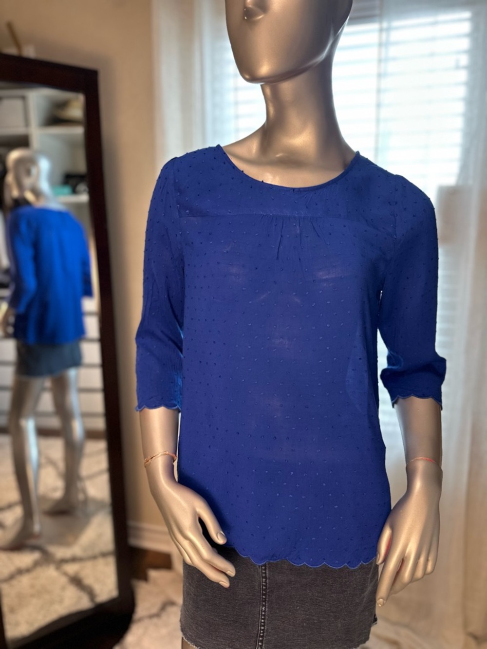 Anthropologie Maeve Emmeline Swiss Dot Blouse Blue Scalloped Hem Size 8/Medium